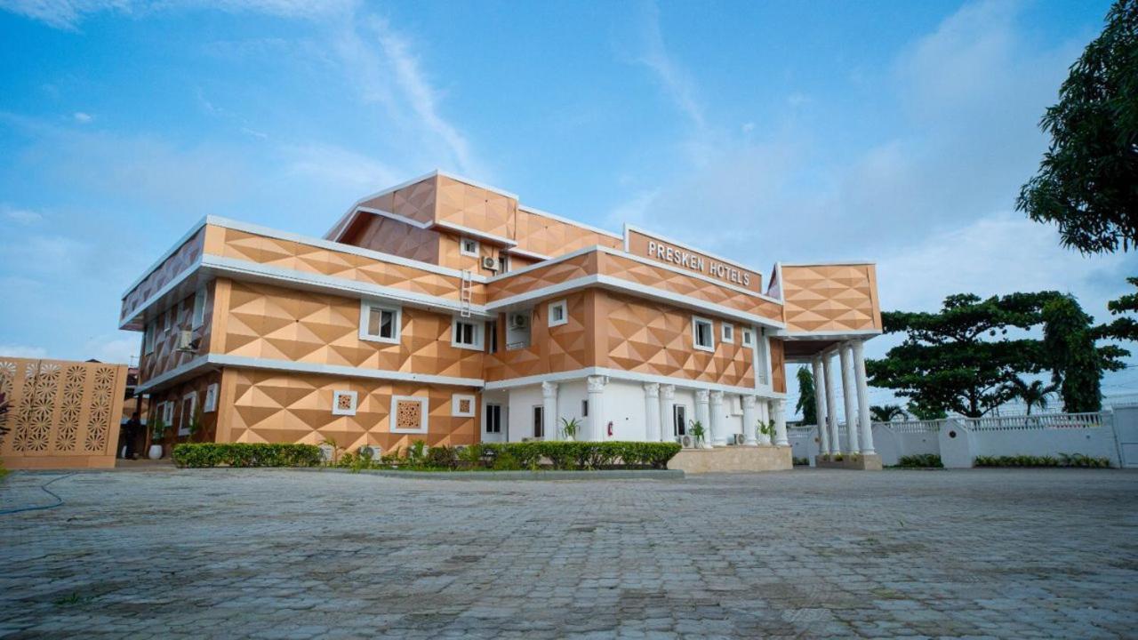 Presken Waters Hotel Lagos Luaran gambar